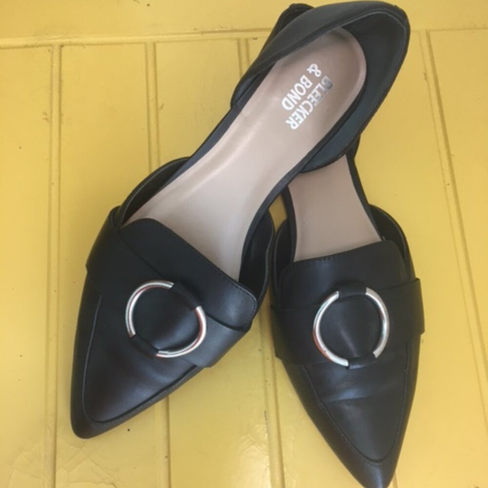Bleeker & Bond, black flats, 8M